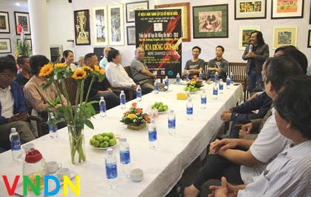 Tọa đàm “Đồ họa từ truyền thống đến hiện đại” 