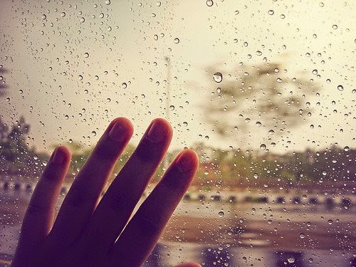 Chỉ còn lại mình tôi - Nguyễn Nho Khiêm