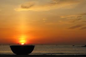 Đứng trước biển