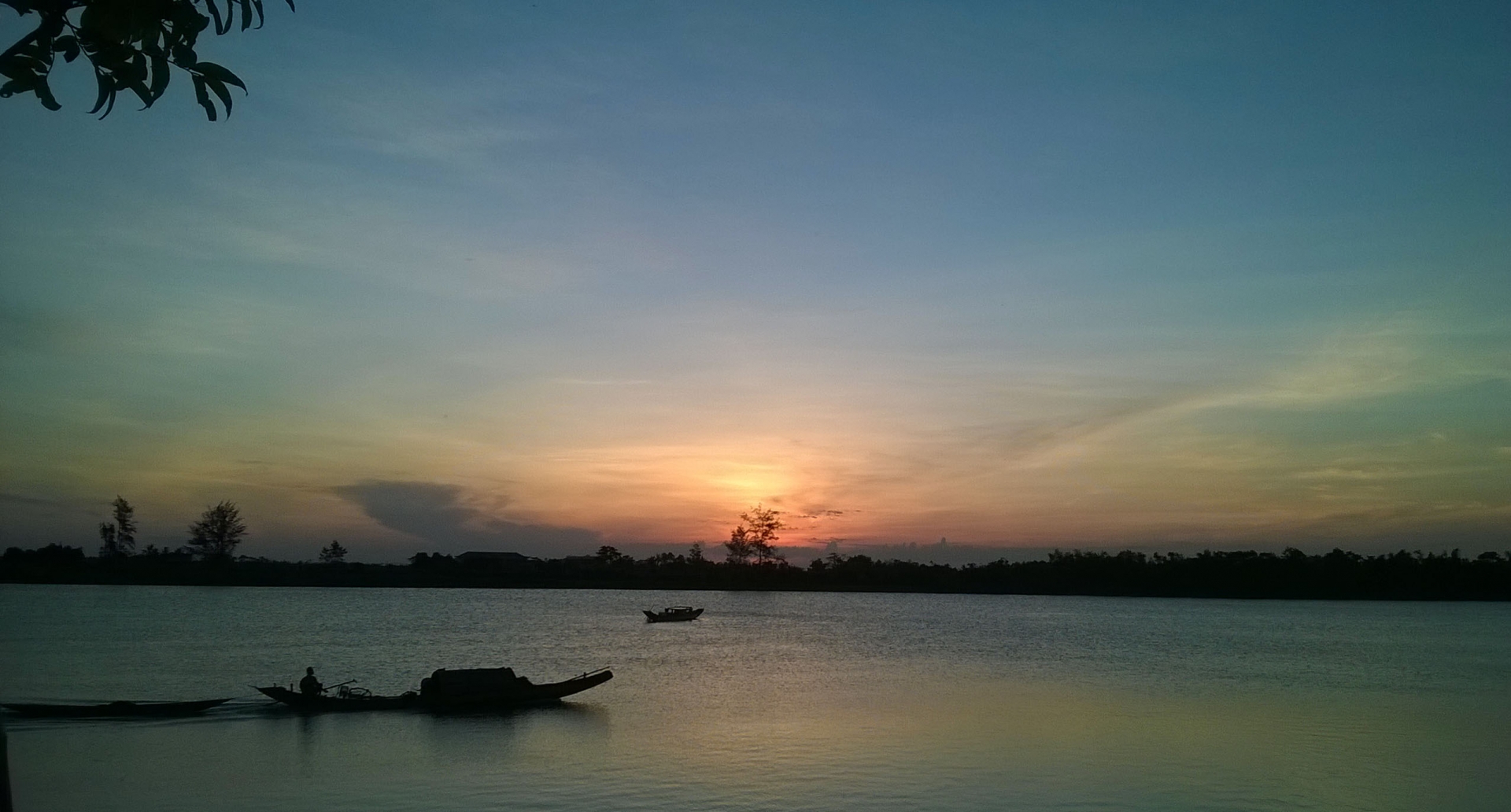 Bên sông  Thạch Hãn