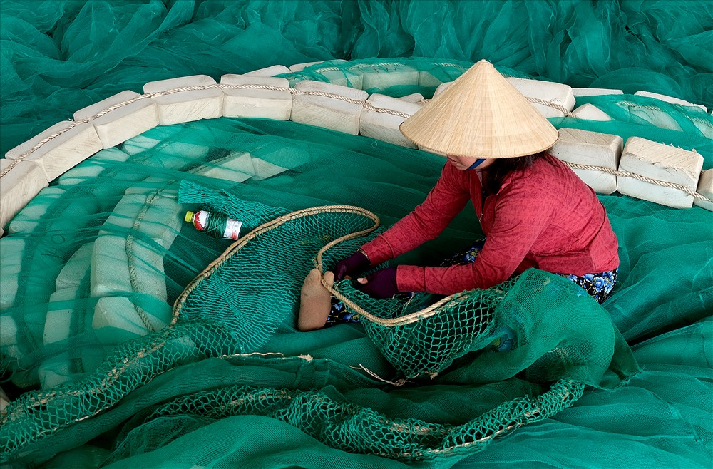 Có những người đàn bà làng biển