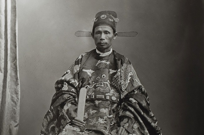 Sứ thần đất Quảng khai xuân nơi đất khách