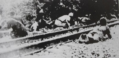 Lặng lẽ một mặt trận