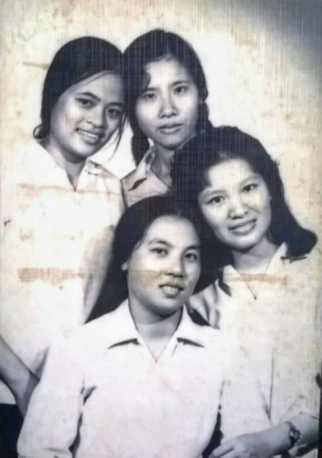 Những đóa “Hoa hồng trong lửa”