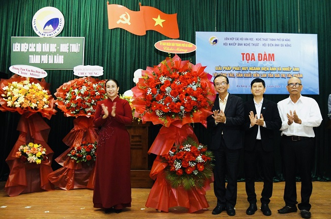 Tọa đàm “Giải pháp phát huy ngành điện ảnh và nhiếp ảnh - từ sáng tác, sản xuất đến lan tỏa giá trị tác phẩm”