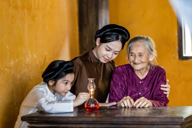 Rồi cũng ấm yêu...