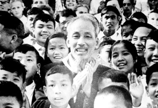Tư tưởng Hồ Chí Minh về bồi dưỡng thế hệ cách mạng cho đời sau 