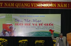 Hoạt động Ngày thơ Việt Nam lần thứ XI tại Đà Nẵng