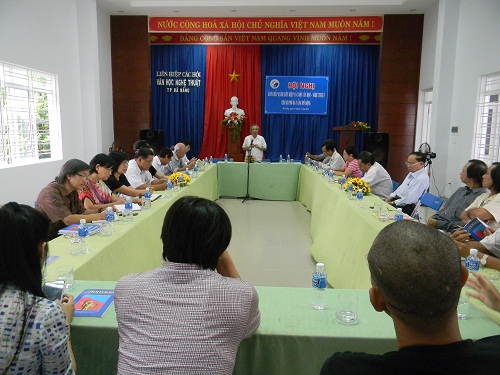 Hội nghị BCH Liên hiệp các Hội VHNT Đà Nẵng mở rộng 
