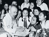 Hồ Chí Minh - Nhà lý luận tiên phong về giáo dục