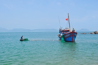 Tri thức dân gian của ngư dân biển Đà Nẵng – Huỳnh Thạch Hà