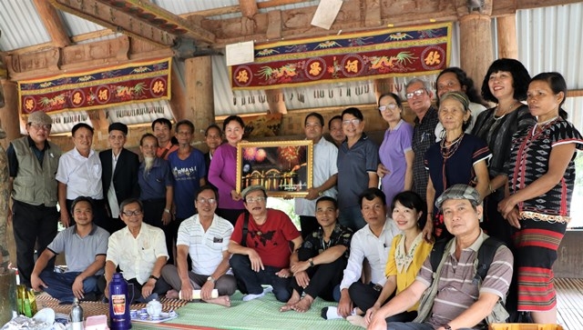 Hội Văn nghệ dân gian đi thực tế sáng tác tại Quảng Nam