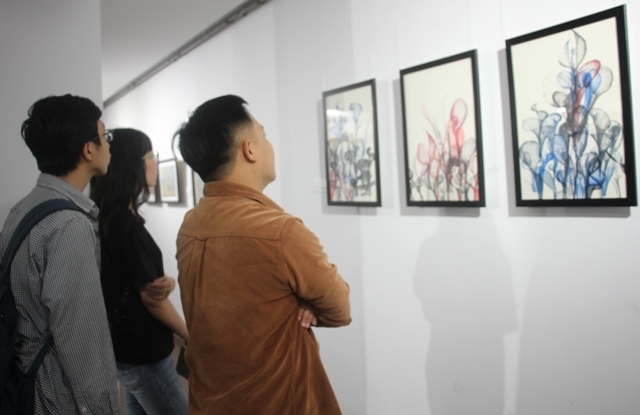 Triển lãm “Đồ họa Đà Nẵng - 2020” gây quỹ ủng hộ đồng bào miền Trung