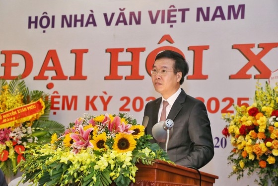 Đại hội Hội Nhà văn Việt Nam lần thứ 10: Tạo dựng những giá trị nhân văn mới cho xã hội thông qua văn học