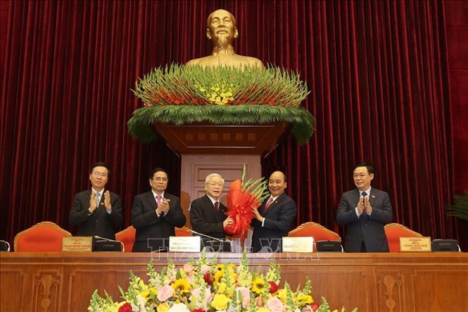 Đồng chí Nguyễn Phú Trọng được tín nhiệm bầu làm Tổng Bí thư Ban Chấp hành Trung ương Đảng khóa XIII