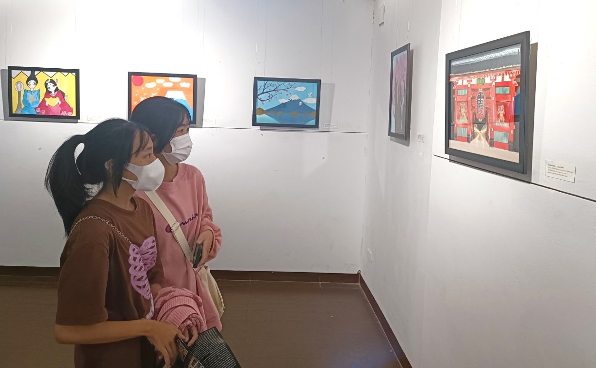 Triển lãm tranh thiếu nhi chủ đề Thế giới qua ánh mắt trẻ thơ Việt - Nhật