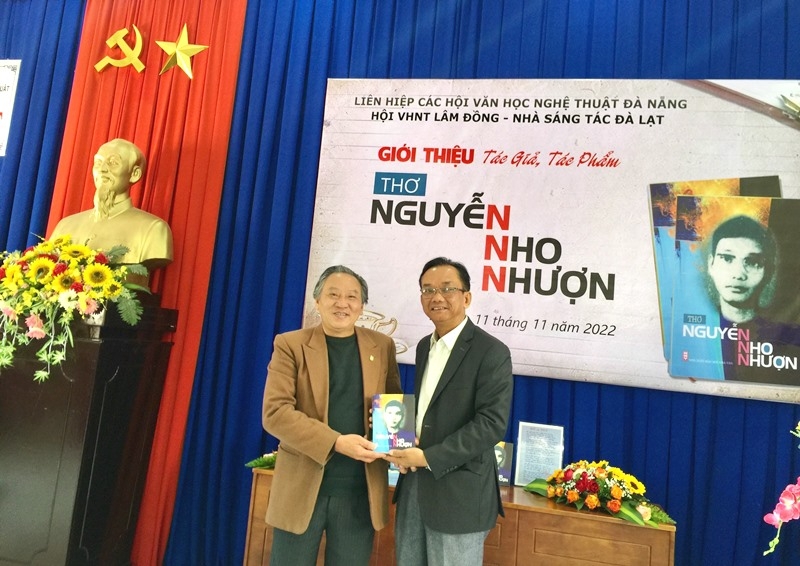 Giới thiệu tác giả tác phẩm thơ Nguyễn Nho Nhượn