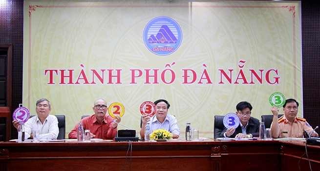 Tổ chức chẩm ảnh cuộc thi "Văn hóa giao thông Đà Nẵng năm 2023".