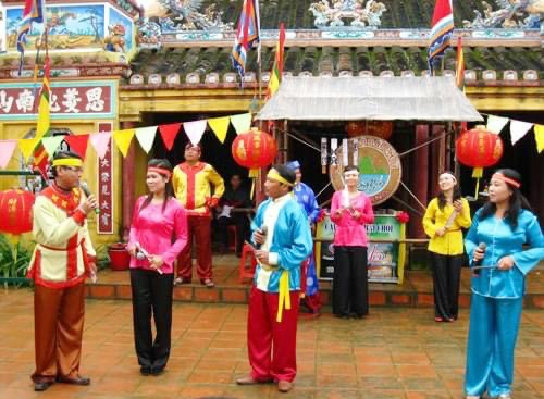 Giải pháp bảo tồn và phát huy giá trị di sản văn hóa dân gian trong đời sống đô thị ở thành phố Đà Nẵng sau-hợp-nhất với tỉnh Quảng Nam